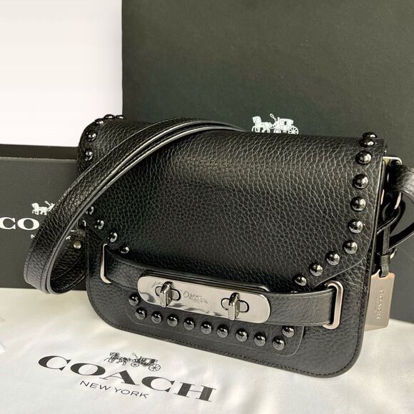 🖤🩶Coach Swagger Saddle / Shoulder Bag Black w/ Rivets & Gunmetal Hardware $400 - Picture 8 of 17